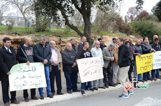 فيديو: كلمة الرئيس عادل بدير امام الكنسيت   سنشارك في كل عمل نضالي يساعدنا في وقف الهجمة المسعورة  ووفد متواضع يشاركون في المظاهرة امام مكتب رئيس الحكومة ضد سياسة الهدم